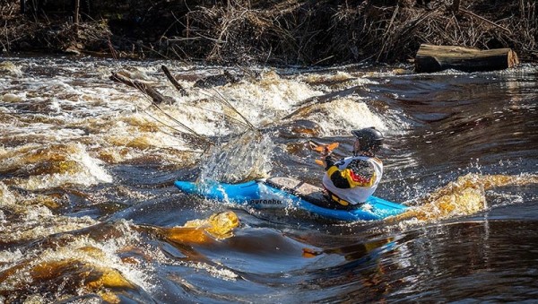 Опубликованы фотографии с фестиваля бурной воды "Тьмацкий перекат" Опубликованы фотографии с фестиваля бурной воды "Тьмацкий перекат"