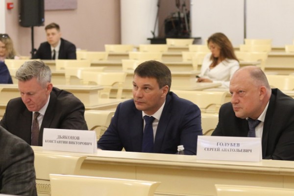 Сергей Голубев прокомментировал итоги заседания Совета законодателей РФ Сергей Голубев прокомментировал итоги заседания Совета законодателей РФ
