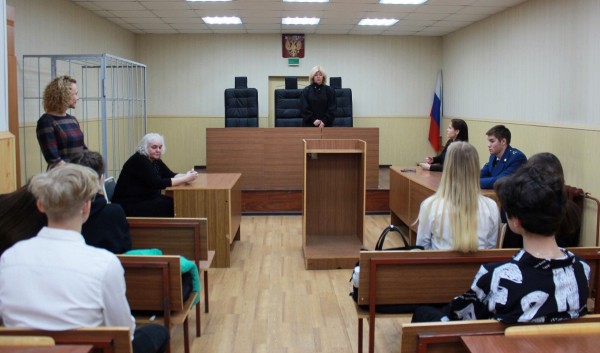 В Твери старшеклассники на один день стали студентами В Твери старшеклассники на один день стали студентами