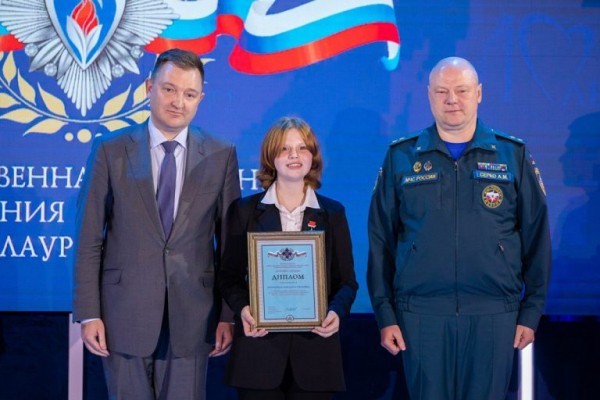 Губернатор Игорь Руденя поздравил школьниц из Тверской области с наградами Всероссийской инициативы &laquo;Горячее сердце&raquo;