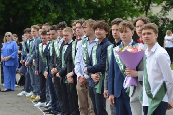 На встречу новому льду: для единственного в Твери хоккейного класса прозвенел последний звонок На встречу новому льду: для единственного в Твери хоккейного класса прозвенел последний звонок