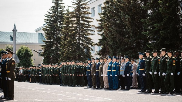В тверской военной академии ВКО прошел выпускной В тверской военной академии ВКО прошел выпускной