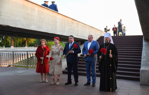 В Твери прошла акция "Свеча памяти" В Твери прошла акция "Свеча памяти"