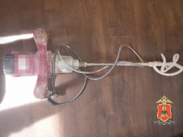 Полицейские по следам нашли взломщика и воришку электроинструментов Полицейские по следам нашли взломщика и воришку электроинструментов