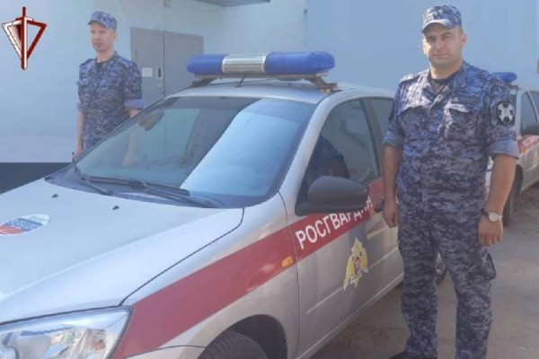 Тверские росгвардейцы не дали мужчине употребить наркотики Тверские росгвардейцы не дали мужчине употребить наркотики
