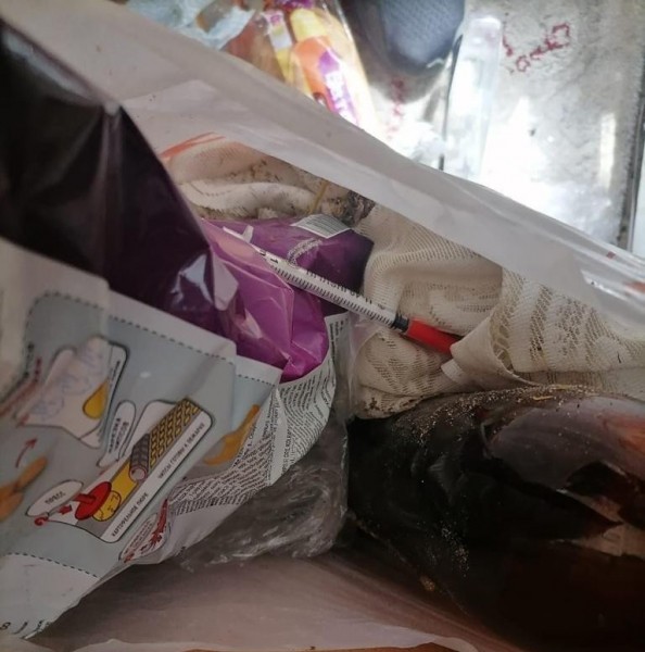 В Твери молодая пара организовала в своей квартире наркопритон В Твери молодая пара организовала в своей квартире наркопритон