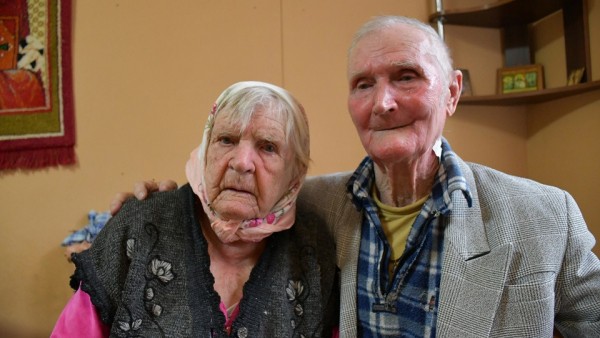 В Тверской области супруги Щуриковы отметили 70-летие совместной жизни В Тверской области супруги Щуриковы отметили 70-летие совместной жизни