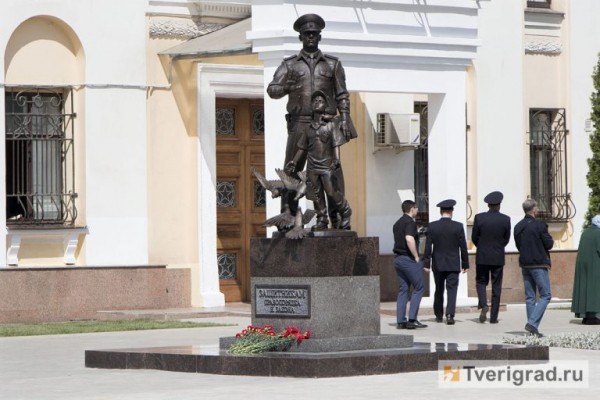 Итоги июня в Тверской области: миллиарды инвестиций, музыкальный фонтан и торжествующие суворовцы Итоги июня в Тверской области: миллиарды инвестиций, музыкальный фонтан и торжествующие суворовцы