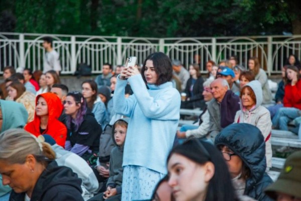 Смеялись и плакали: в Твери прошёл Фестиваль уличного кино