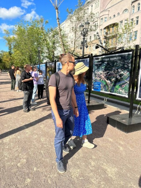 В Москве открылась фотовыставка "В Тверскую область – в гости к соседям" В Москве открылась фотовыставка "В Тверскую область – в гости к соседям"