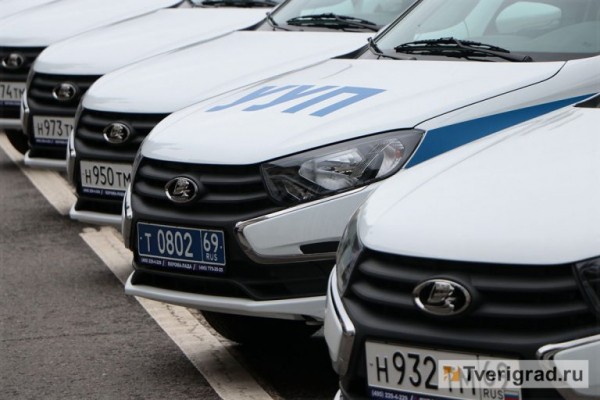 В Твери полицейские получили новые автомобили В Твери полицейские получили новые автомобили