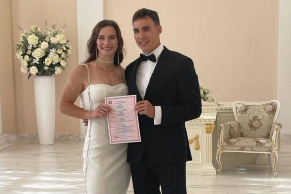 Лыжница Наталья Непряева вышла замуж в Твери Лыжница Наталья Непряева вышла замуж в Твери