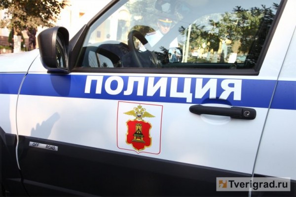 В Твери внук украл ювелирные украшения бабушки В Твери внук украл ювелирные украшения бабушки