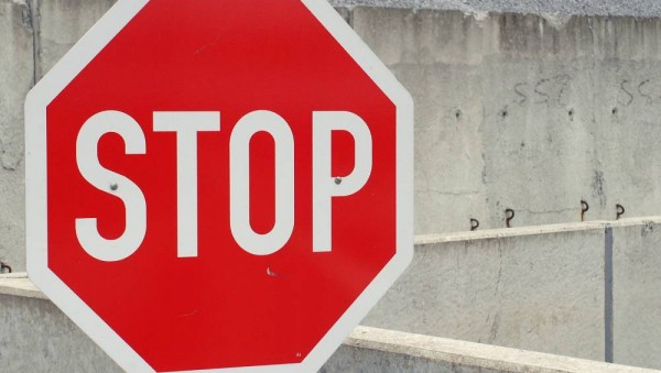 В Твери на Театральной площади перекроют движение и запретят парковку В Твери на Театральной площади перекроют движение и запретят парковку