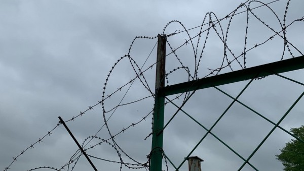 Осуждённый за убийство сбежал из колонии в Тверской области Осуждённый за убийство сбежал из колонии в Тверской области