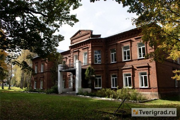 Тайны сельской школы: учитель из тверской глубинки хранит секреты педагога-дворянина Тайны сельской школы: учитель из тверской глубинки хранит секреты педагога-дворянина