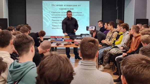 В библиотеке имени Герцена в Твери прошла Неделя науки и технологий В библиотеке имени Герцена в Твери прошла Неделя науки и технологий
