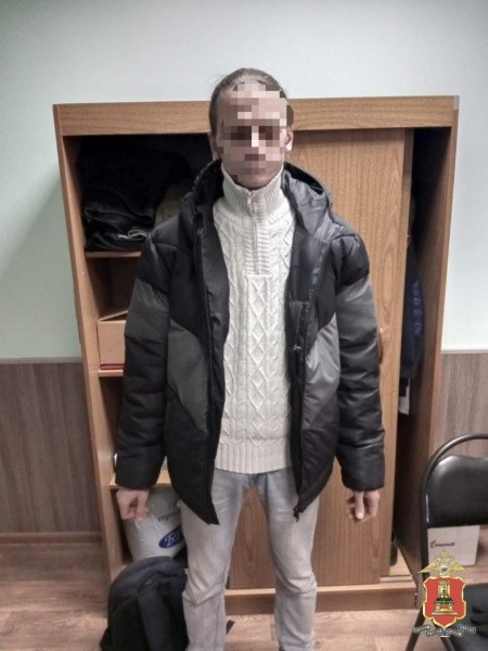 В Кимрах двоим мужчинам грозит до 10 лет колонии за хранение наркотика В Кимрах двоим мужчинам грозит до 10 лет колонии за хранение наркотика