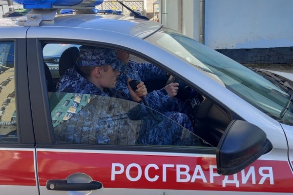 В Твери безработный парень пытался похитить из магазина игровую приставку В Твери безработный парень пытался похитить из магазина игровую приставку