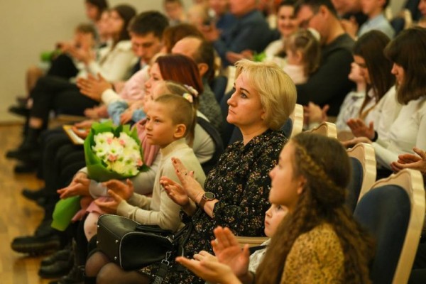 В Твери прошёл большой праздник в преддверии Дня матери В Твери прошёл большой праздник в преддверии Дня матери