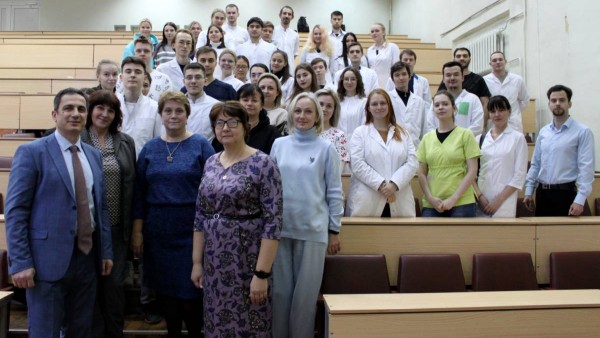 Врачи и студенты Тверского ГМУ ознакомились с ведущими практиками лучевой диагностики Врачи и студенты Тверского ГМУ ознакомились с ведущими практиками лучевой диагностики