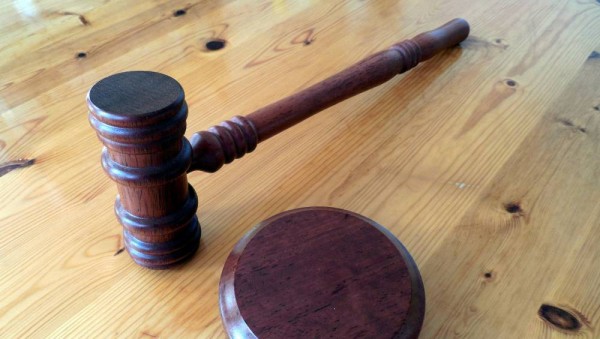 За мошенничество 16-летнего подростка из Твери арестовали на два месяца За мошенничество 16-летнего подростка из Твери арестовали на два месяца