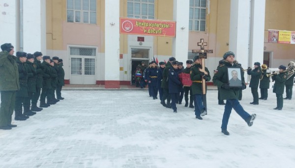 В Бологовском районе похоронили погибшего в СВО Алексея Большакова В Бологовском районе похоронили погибшего в СВО Алексея Большакова