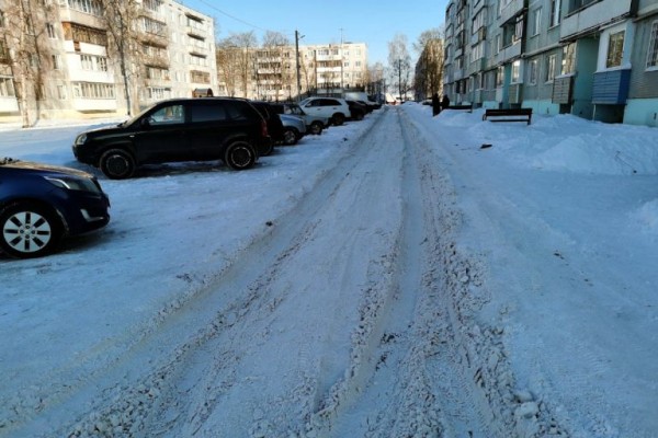 Дворы хаоса: халатность УК превращает придомовые территории Твери в ледяное захолустье Дворы хаоса: халатность УК превращает придомовые территории Твери в ледяное захолустье