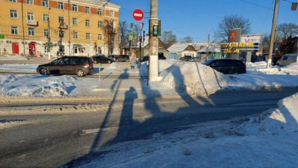В Твери на пешеходном переходе сбили подростка