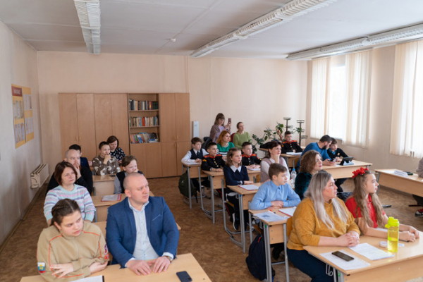 В Твери подведены итоги городского конкурса "К вершинам творчества" В Твери подведены итоги городского конкурса "К вершинам творчества"
