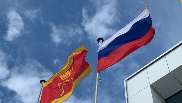 Художнику из Тверской области Владимиру Анисимову присвоено почетное звание Художнику из Тверской области Владимиру Анисимову присвоено почетное звание