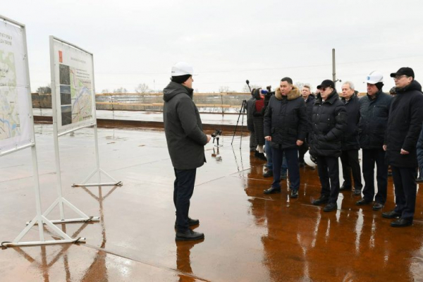 Министр транспорта РФ высоко оценил ход строительства Западного моста в Твери Министр транспорта РФ высоко оценил ход строительства Западного моста в Твери
