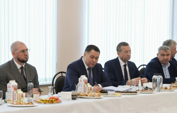 Поддержка сельхозпроизводителей и развитие села: губернатор Тверской области озвучил актуальные задачи в АПК Поддержка сельхозпроизводителей и развитие села: губернатор Тверской области озвучил актуальные задачи в АПК