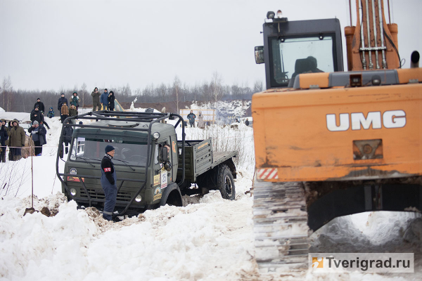 Покоряя отвесные склоны: репортаж с юбилейного «Лебёдушкиного озера» в Твери Покоряя отвесные склоны: репортаж с юбилейного «Лебёдушкиного озера» в Твери