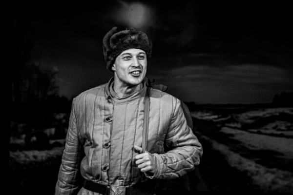 Тверской театр драмы показал в Москве спектакль в поддержку российских военных Тверской театр драмы показал в Москве спектакль в поддержку российских военных