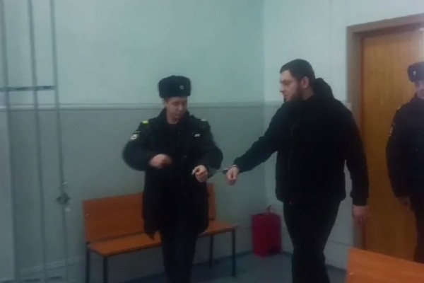 В Тверской области мужчину обвиняют в жестоком обмане пенсионерки В Тверской области мужчину обвиняют в жестоком обмане пенсионерки