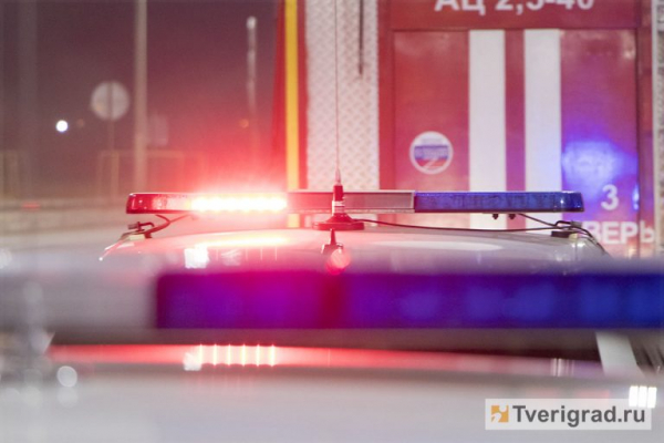В Тверской области водитель сбил пешехода и сам отвёз его в больницу В Тверской области водитель сбил пешехода и сам отвёз его в больницу