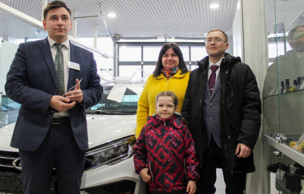 В Тверской области педагог из Калашниково выиграла автомобиль