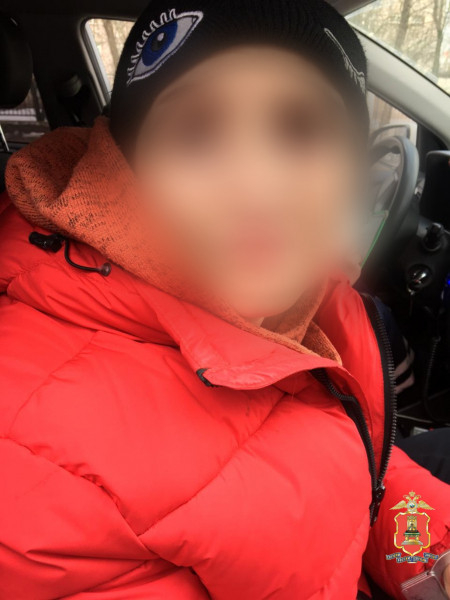 В Твери наркополицейские и инспекторы ГАИ задержали женщину с героином В Твери наркополицейские и инспекторы ГАИ задержали женщину с героином