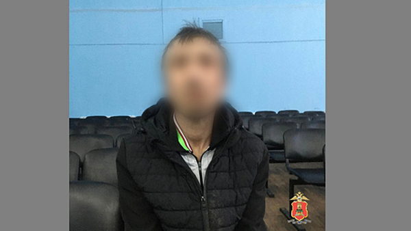 В Твери полицейские поймали наркозакладчика с героином В Твери полицейские поймали наркозакладчика с героином