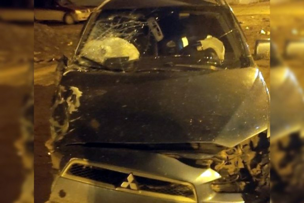 В Тверской области на трассе М-10 Mitsubishi Lancer протаранил «Газель» В Тверской области на трассе М-10 Mitsubishi Lancer протаранил «Газель»