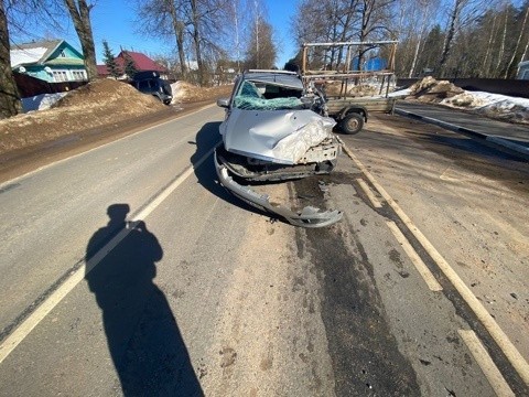 В Тверской области водитель ПАЗа при развороте утроил ДТП