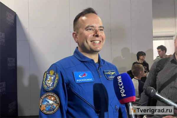 К звёздам! Часть 2: Сергей Корсаков рассказал о съёмках клипа на орбите и главном страхе космонавтов К звёздам! Часть 2: Сергей Корсаков рассказал о съёмках клипа на орбите и главном страхе космонавтов