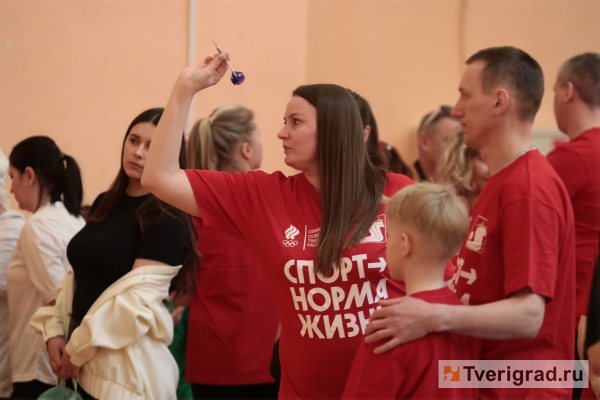 Многодетная семья из тверской деревни добилась уникального спортивного достижения Многодетная семья из тверской деревни добилась уникального спортивного достижения