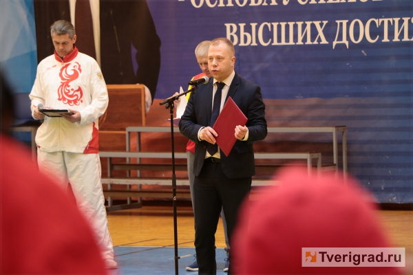 Многодетная семья из тверской деревни добилась уникального спортивного достижения Многодетная семья из тверской деревни добилась уникального спортивного достижения