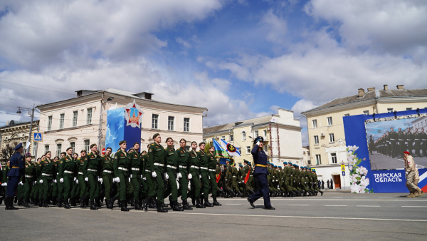 В преддверии Дня Победы и 9 мая в центре Твери перекроют движение В преддверии Дня Победы и 9 мая в центре Твери перекроют движение