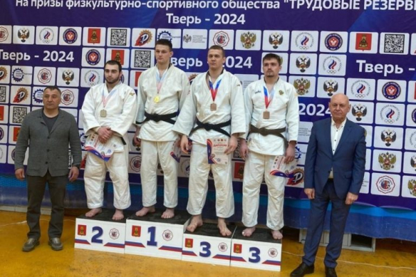 В Твери дзюдоисты из разных регионов сразились за путевки на первенство России В Твери дзюдоисты из разных регионов сразились за путевки на первенство России