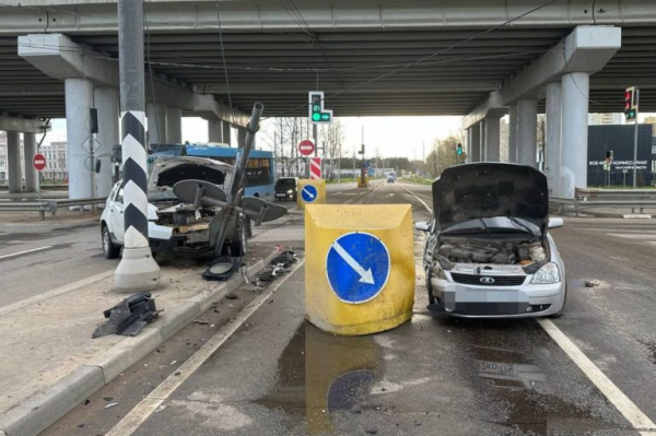 В Твери произошло ДТП с пострадавшими на проспекте Николая Корыткова