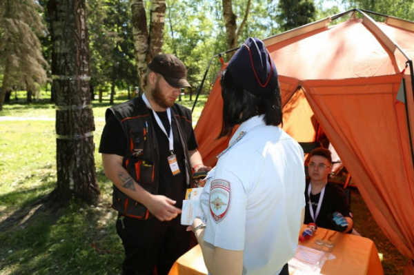 В Твери волонтеры провели акции ко Дню пропавших детей