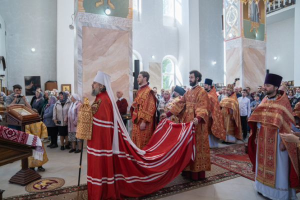 В Твери в день освящения новопостроенного храма прихожане давали зарок трезвости